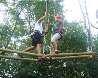 S'amuser dans le parc 